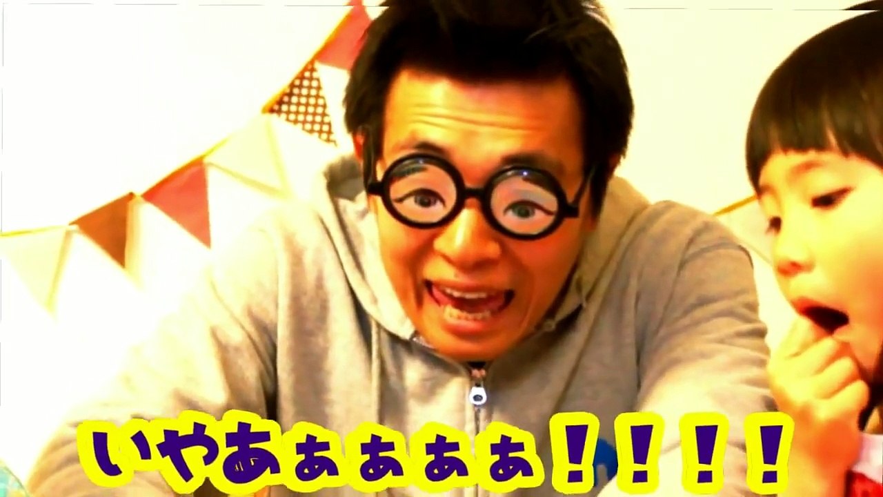 大号泣ドッキリ！痛い大ケガドッキリ 仲良し姉妹！カッターで指きっちゃった【まとめ】-WO0B9Q116bA