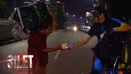 Pakai Topeng, Lucky Hakim Bersepeda dan Berbagi - Silet 07 September 2017