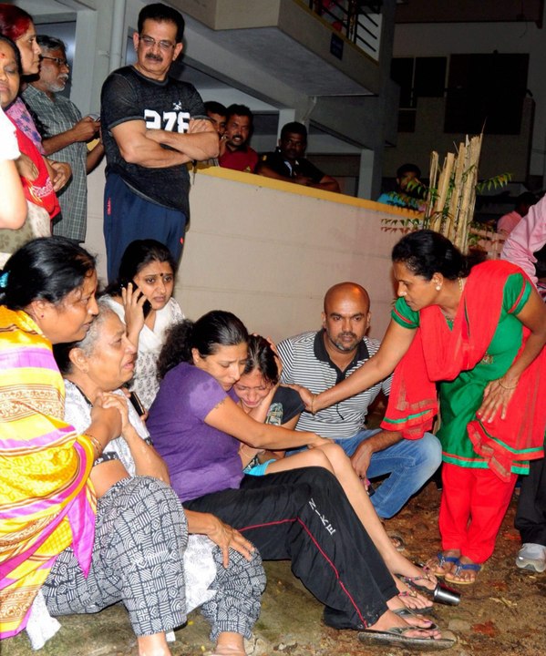 ಗೌರಿ ಹತ್ಯೆ ಹಿಂದೆ ಯಾರು? ಅಕ್ಕ ಏರಿಗೆ, ತಮ್ಮ ನೀರಿಗೆ!