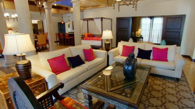 Nikki Bella is confused when John Cena isn’t excited to see a villa- Total Bellas, Sept. 6, 2017