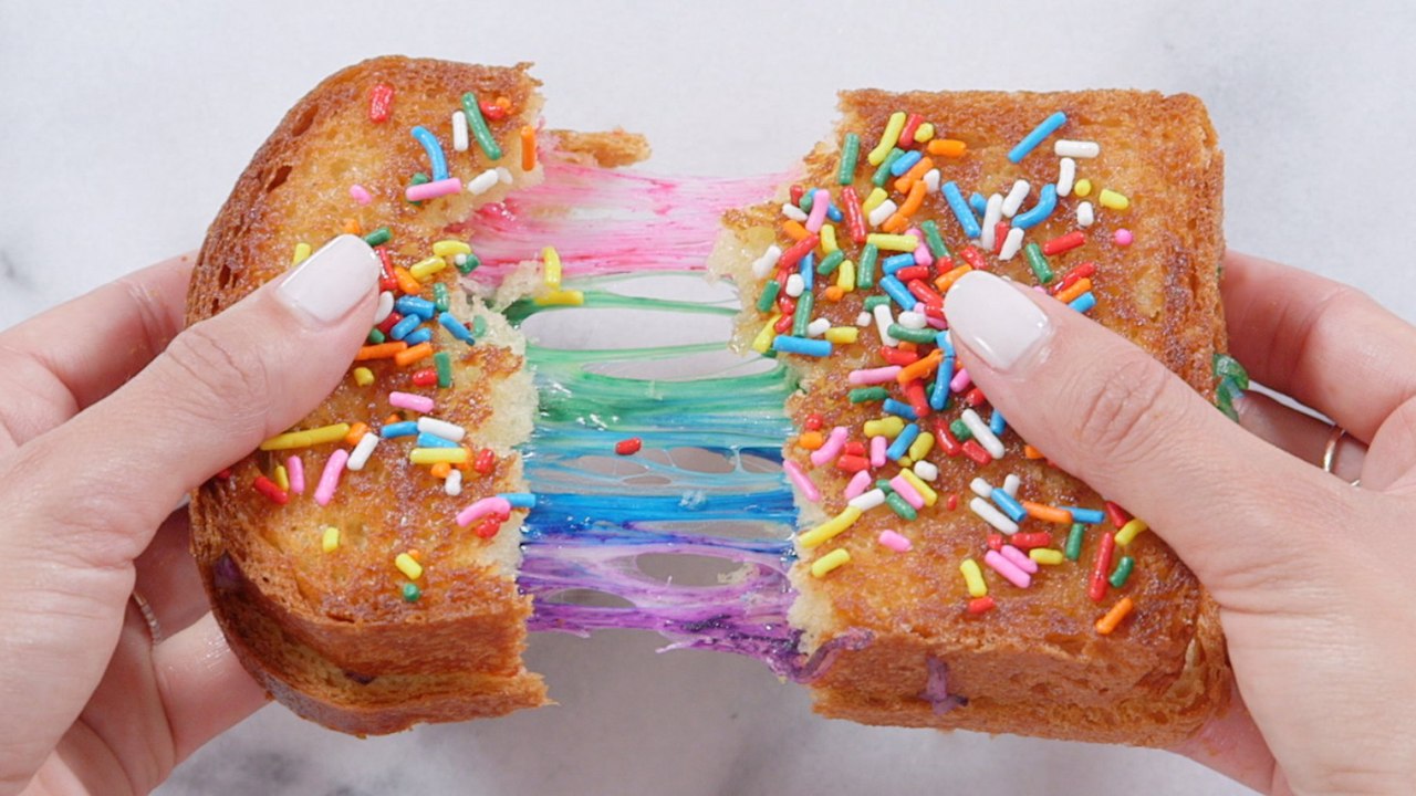 Regular Grilled Cheese Will Be SO Boring After You Make This Rainbow Version