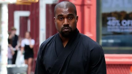 Tải video: Kanye West Will Not Debut New Clothing at NYFW