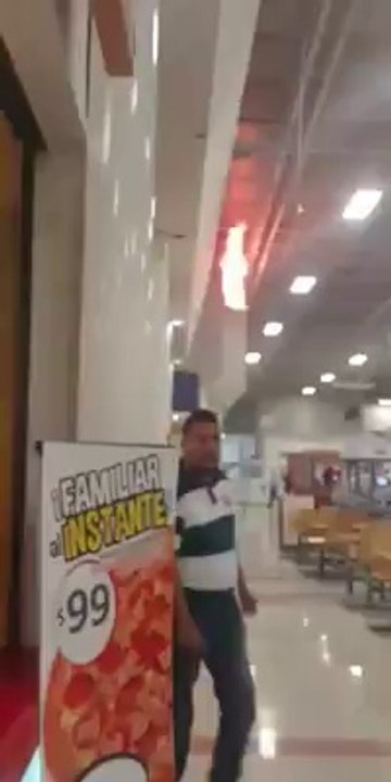 Incendio en un centro comercial