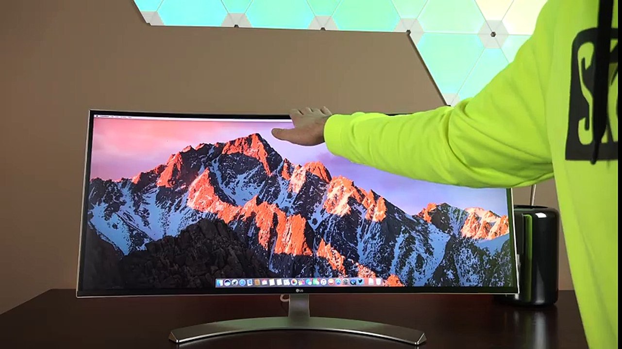 LG 38-inch Curved UltraWide Monitor- Unboxing & Review