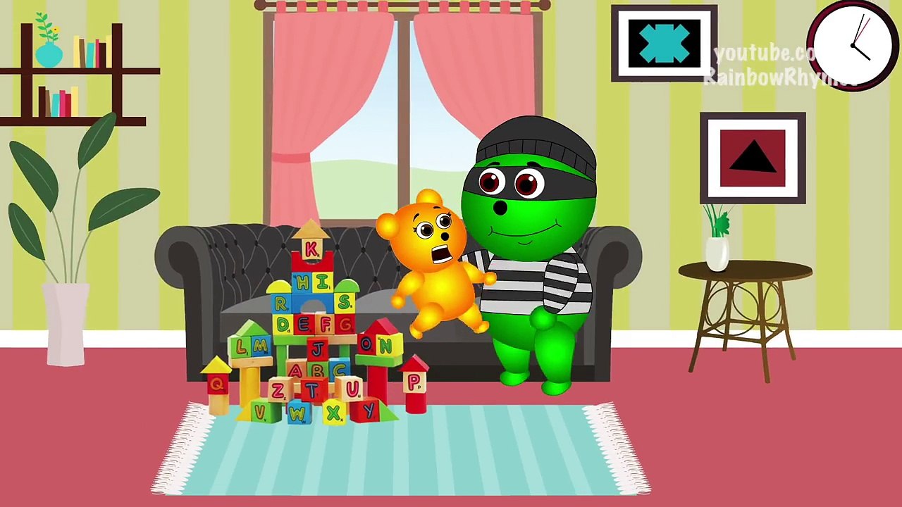 Mega Gummy Bear Kidnap by Thief Extortion Police Funny Cartoon Finger Family Nursery Rhyme