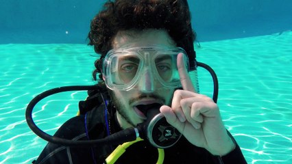 Scuba Diving Hand Signals for Emergencies