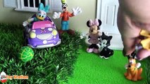 Bébé lit cinq amis sauteur petit souris sur le le le le la Mickey clubhouse