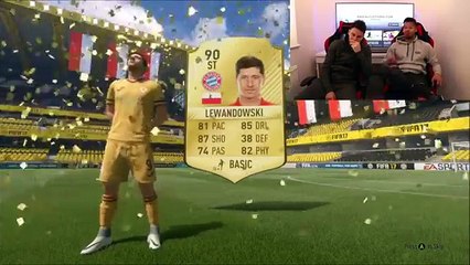 MOST EPIC WORLD XI FIFA 17 ULTIMATE TEAM BATTLE! Messi, Ronaldo & more!