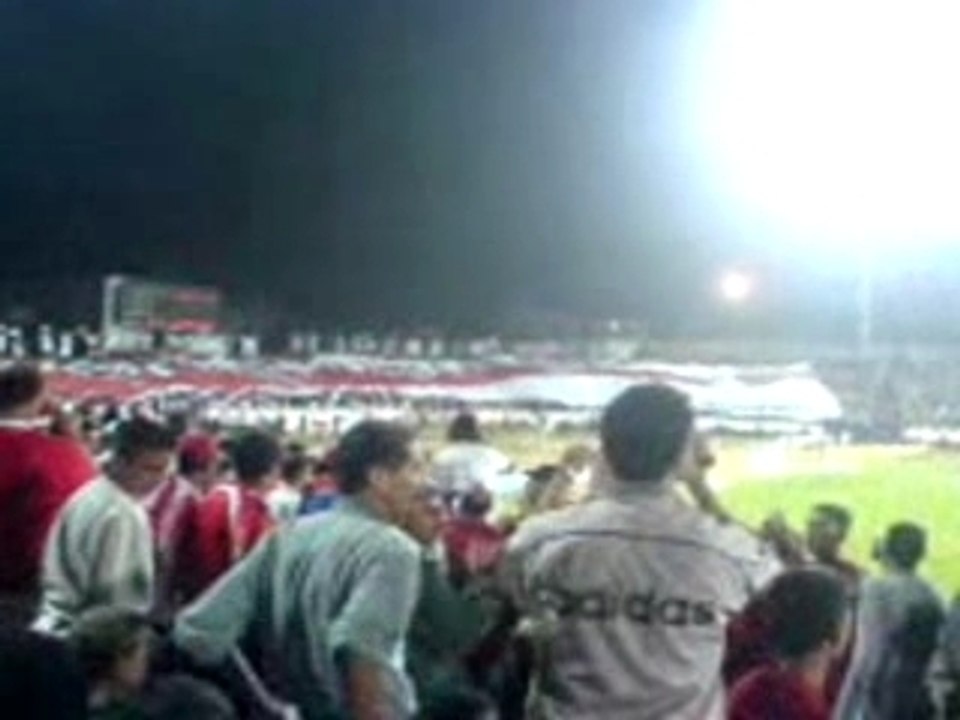 Finale:ess-ahly-ambiance 1