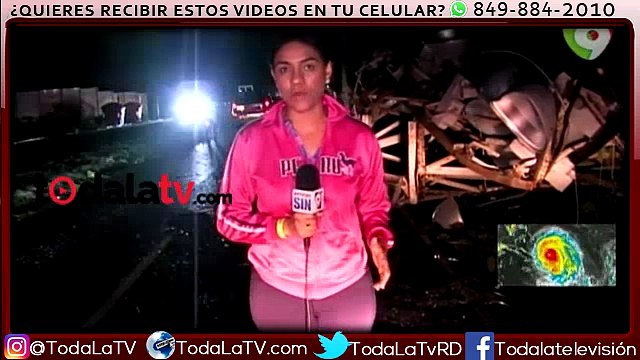 4 Torres de iluminación cayeron por los fuertes vientos del huracán Irma en Puerto Plata-Noticias y Mucho Más-Video