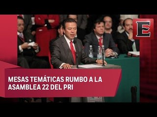 Sería 'pobre' dirigir la asamblea solo para el 2018: César Camacho