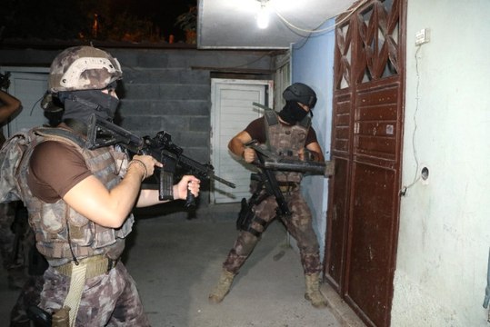 DEAŞ'a Eleman Sağlayan 3 Kişi Gözaltına Alındı