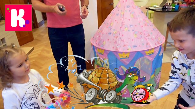 Challenge Кто быстрее Мальчики ПРОТИВ Девочек M&M's World Disney Новый Челлендж McDonalds для Кати и Макса видео 2017