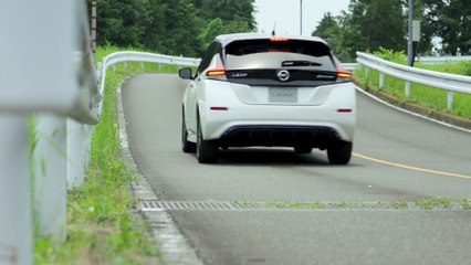 New Nissan LEAF Dynamic - e-Pedal