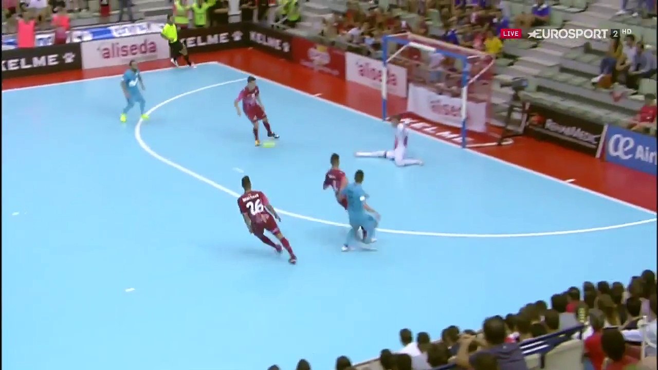Ricardinho- Golazo de rabona para la historia