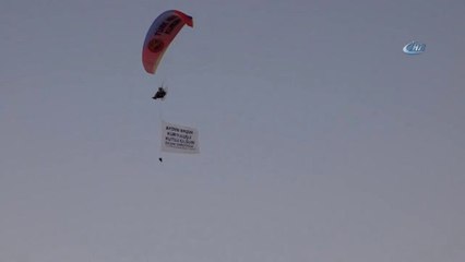 Büyükşehir'den Motorlu Paraşütle Kurtuluş Mesajı