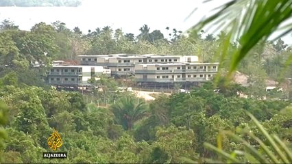 What will happen to refugees after Australia closes Manus camp?