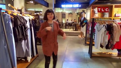 Ep04 Maes Vlog: Local Designer Market | WONDERNESIA