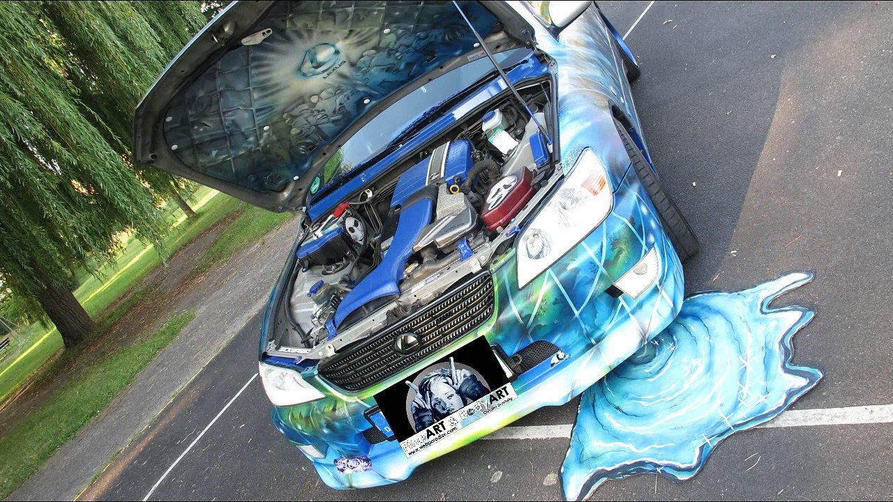 streetart-autobemalung-folierung-bemalung-kombination-airbrush-livemalerei-messekuenstler-webparadise