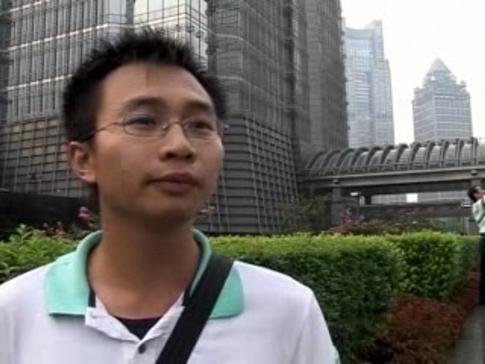 China's tallest building on fire!