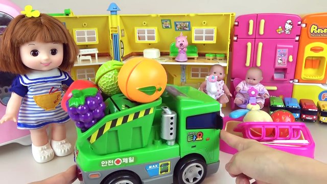 Fruit Vegetable cutting with Baby Doll and Play Doh surprise refrigerator toys