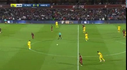 Edinson Cavani scored first goal for psg aginst FC Metz