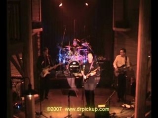 Dr Pickup plays Muddy Waters Troublenomore at the Soubock