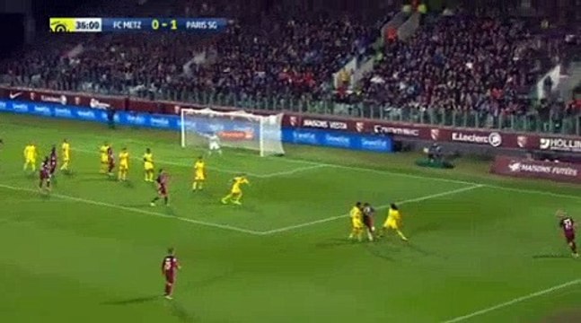 Emmanuel Rivière Scored revenge goal agaist PSG