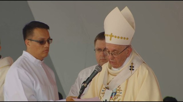 El papa expresa cercanía a afectados por terremoto de México y huracán Irma