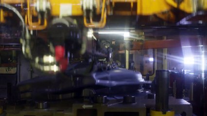 New Nissan LEAF Production - Stamping