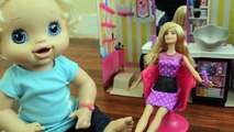 Vivant et bébé craie poupées cheveux sur Princesse arc en ciel barbie disney rapunzel salon makeo