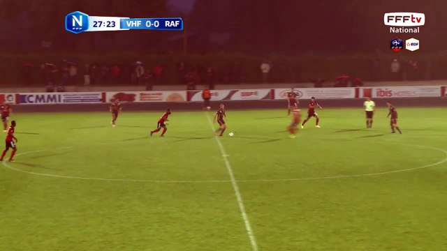 Très bon centre dangereux mais ça ne donne rien.