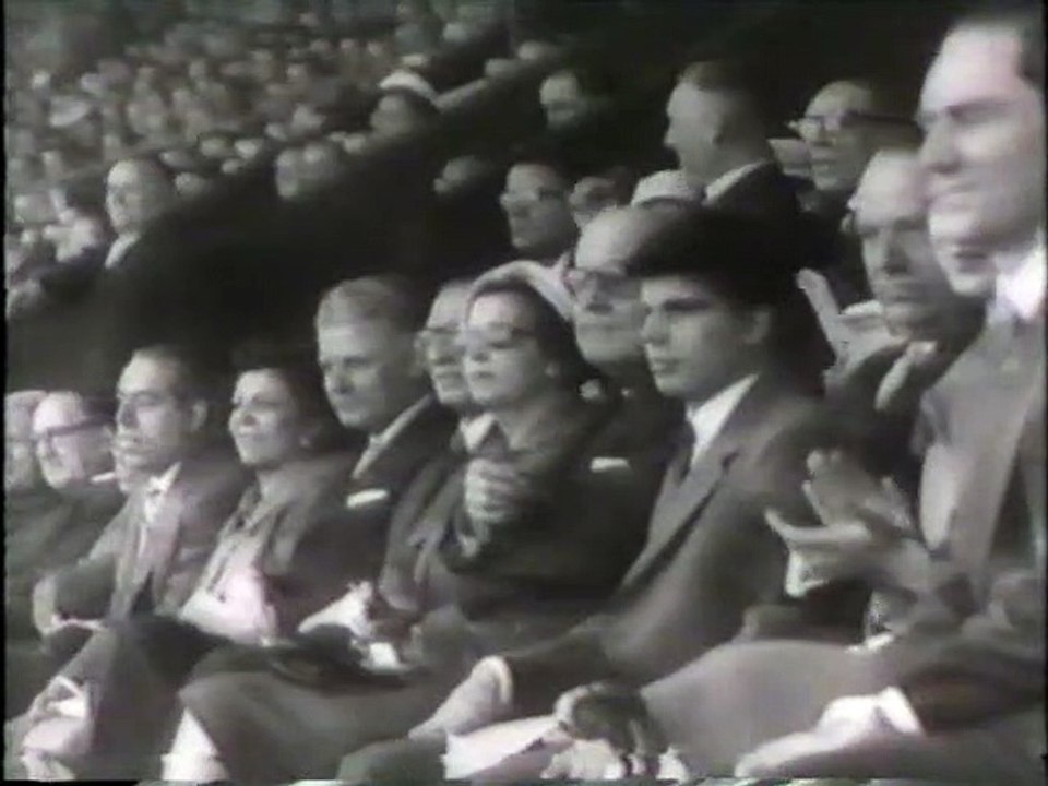 UEFA EC 1958 Final - Real Madrid CF vs AC Milan - Highlights