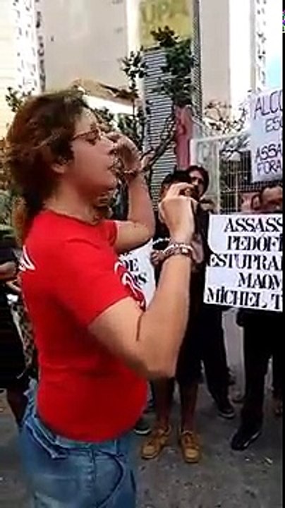 Nossa espada e manejada pela boca