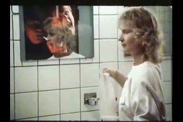 Ghost in the ladies room!! Prank  كاميرا خفية مرعبه (2)