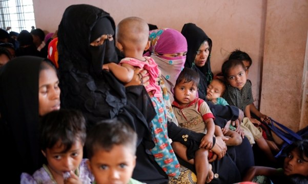 Mayoritas Remaja dan Anak-anak Rohingya Jadi Korban Tembak