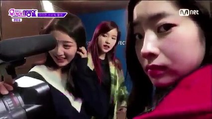 【TWICE】 カメラを見つけるのが早いダヒョンちゃん！ミナとモモがキス！！