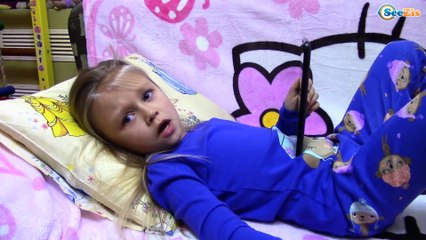 СТРАШНЫЙ КЛОУН Автомат с КОНФЕТАМИ Видео для детей Scary Killer Clown Gumball Candy Tiki Taki