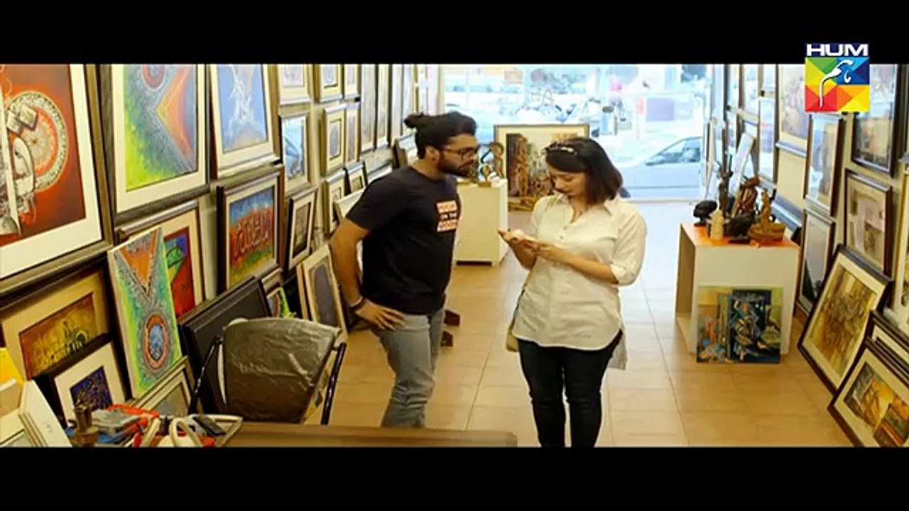 Gumraah Episode 1 HUM TV Drama - 5 September 2017
