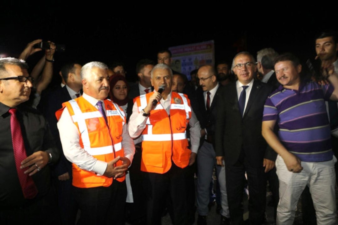 İzmir-Manisa 15 Dakikaya İniyor: Sabuncubeli Tüneli'nde Işık Göründü