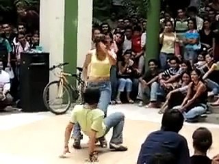 INDIAN COLLEGE PARTY SEXY DANCE ON PUNJABI SONG