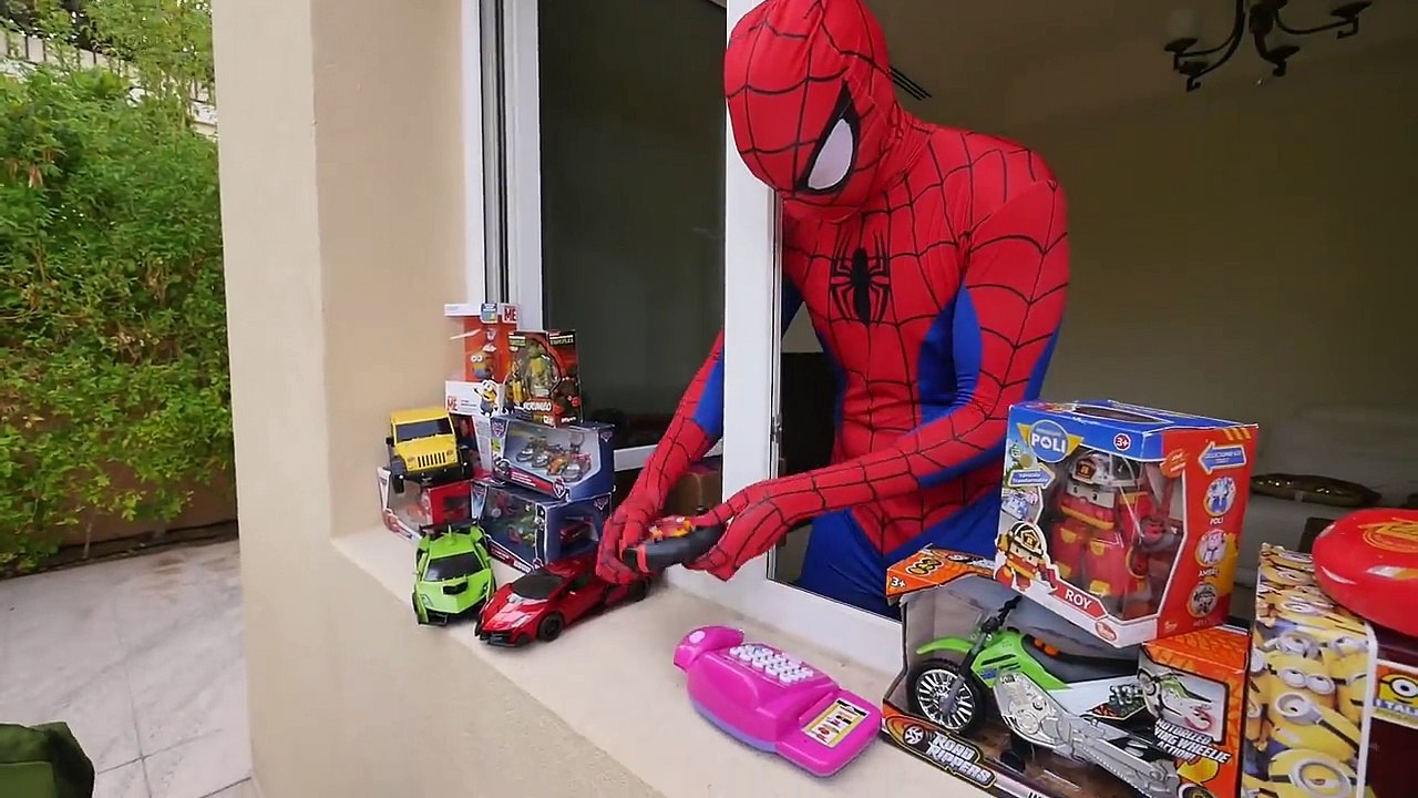 CARS 3 MCQUEEN & DINOCO RACE Toys Movie w/ Learn Colors & Incy Wincy Spider Nursery Rhymes Kids Son