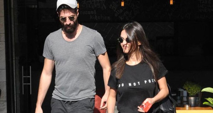 Eşimin Ayaklarını Yıkarım Diyen Hande Soral'a Nişanlısından Mest Eden Sözler