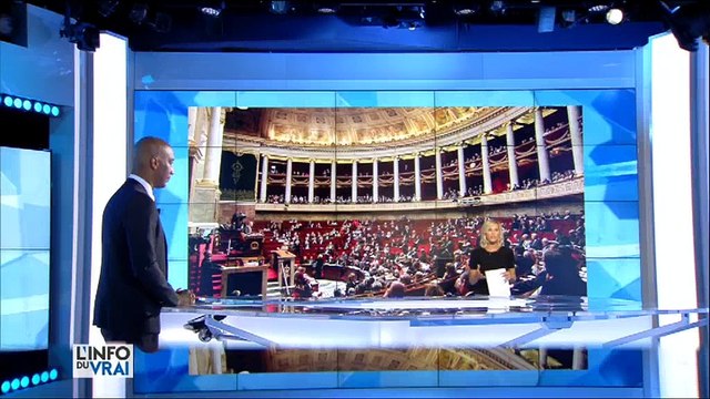 Laurence Ferrari a remplacé pour la première fois Yves Calvi à la présentation de L'info du vrai sur Canal Plus - Rega