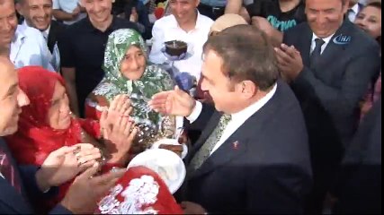 Veysel Eroğlu Efelerle Birlikte Oynadı