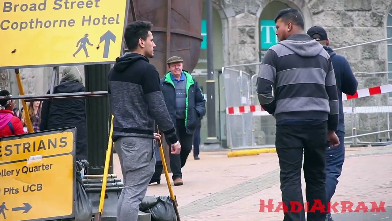 Asking Mooli Walay Parathe (Prank In Public)