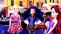 Descendants Wicked World Audrey & Jay, Jane & Carlos Double Date. With Frozen Elsa and Evie