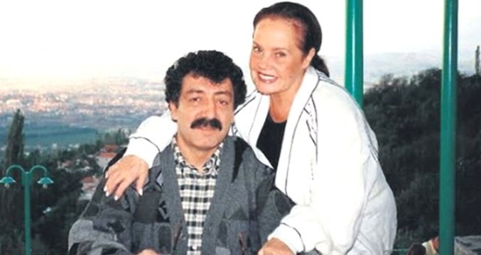 Muhterem Nur İstedi, Müslüm Gürses'i, Timuçin Esen Oynayacak