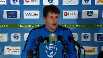 Conférence de presse Chamois Niortais - Paris FC (0-2) : Fabien MERCADAL (PFC) - Denis RENAUD (CNFC) - 2017/2018