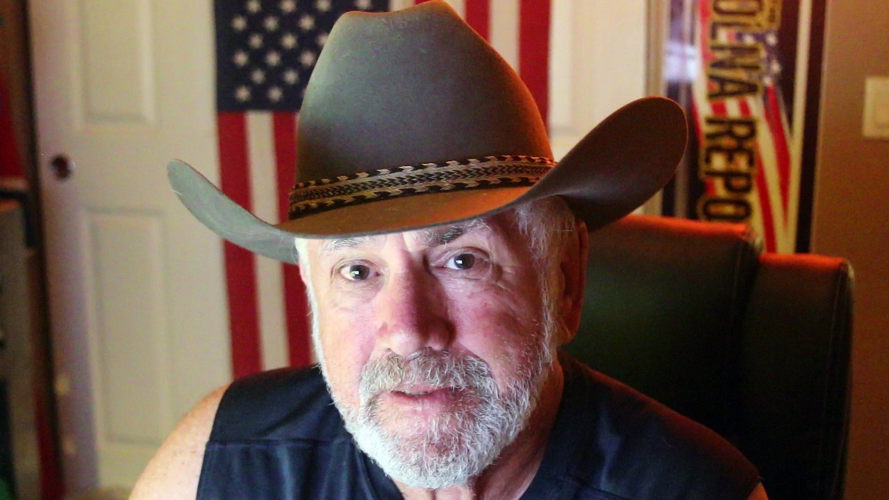 Barack Obama Citizenship, Questioned!